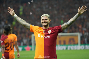 篮球NBA明星球员参加公益活动